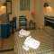 Aquamarina Beach Club
