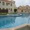 Con gran piscina, comoda y de confort