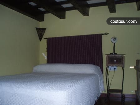 tc0180-1-2-gallery						