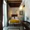 Hotel V, Vejer